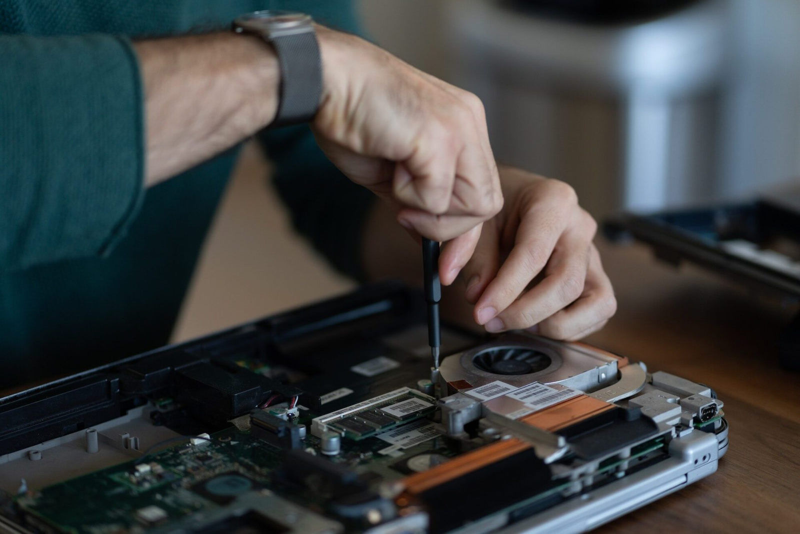 Laptop repair in Burlington